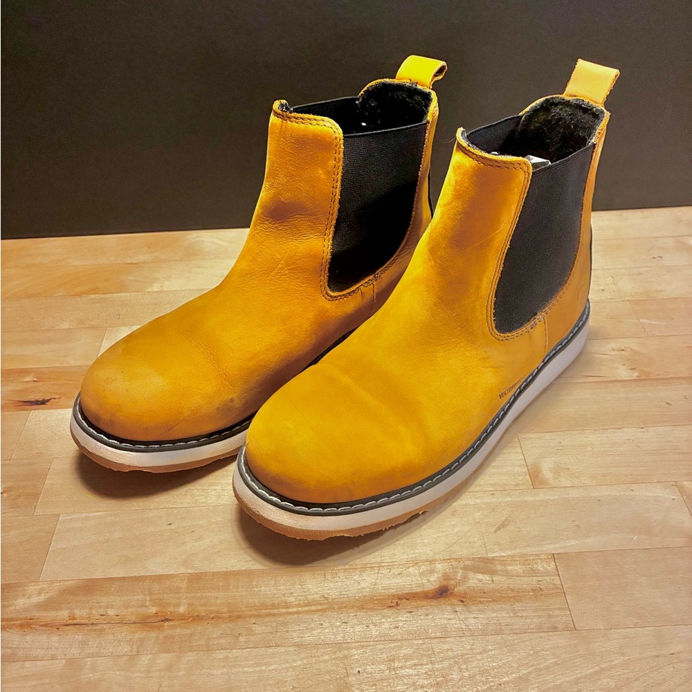 Kamik Golden Leather Waterproof Winter Boots Women’s 7/Kids 5